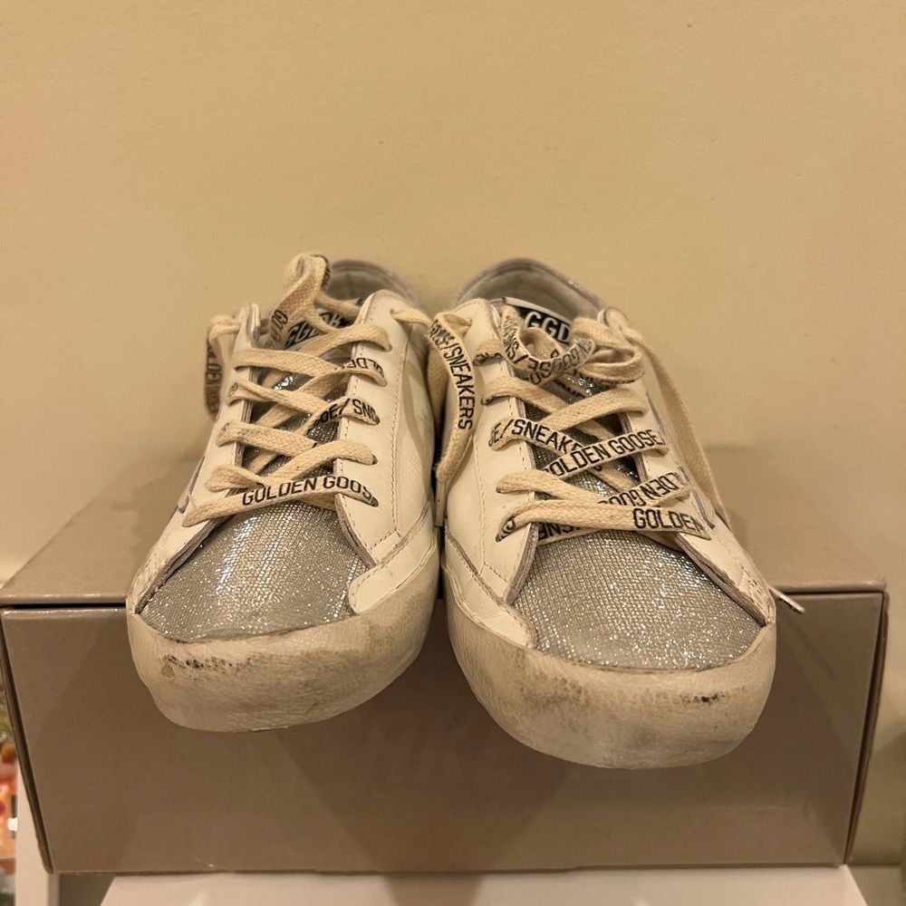 GOLDEN GOOSE SUPER-STAR CLASSICS !!